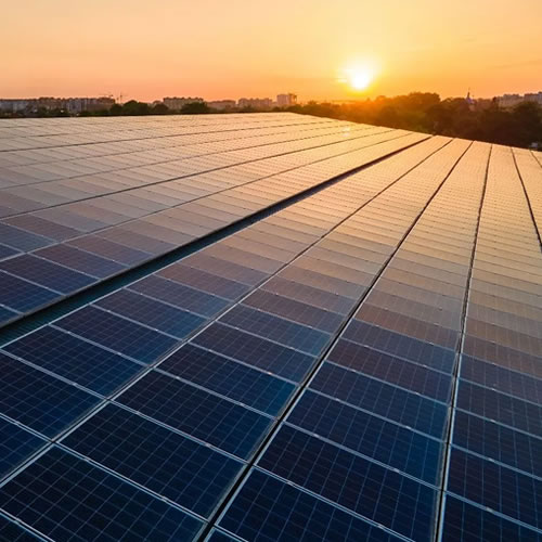 Prefeitura de Uchoa economiza aproximadamente R$ 14 mil reais mensais com pagamento de energia após instalação de placas solares