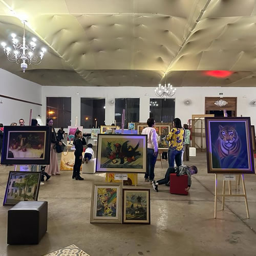 Prefeitura realiza exposição de obras de artes e fotografias