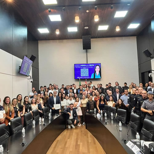 Autoridades recebem homenagem na Assembleia Legislativa de São Paulo