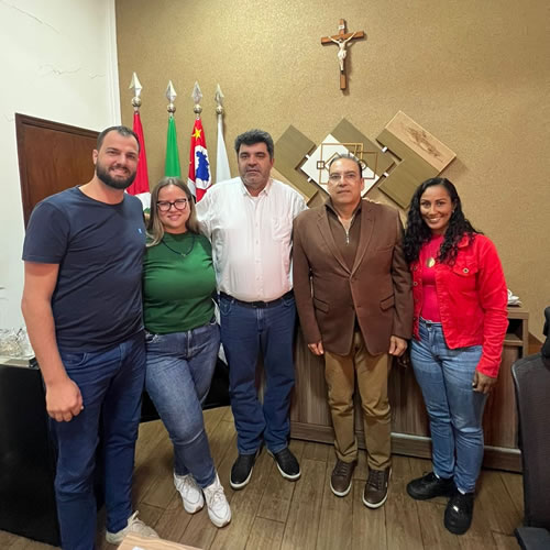 Gestores do SEBRAE realizam visita em Uchoa e apresentam novos projetos