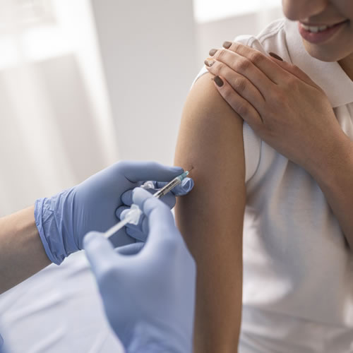 Saúde realiza "Sábado com Vacina"