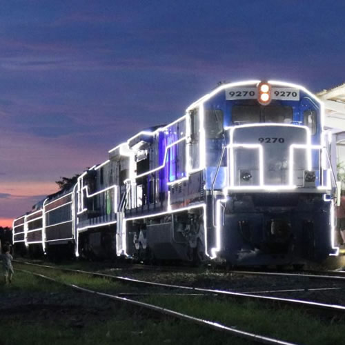 Uchoa recebe trem Natalino da Rumo